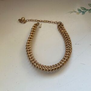 Vintage gold chain link choker, 15”, gently used.